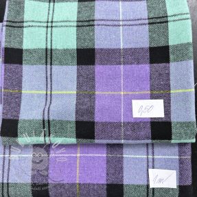 Balík látek tartan 020