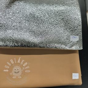 Balík látek Umělá kůže oděvná 025