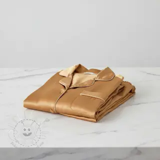 Satén gold