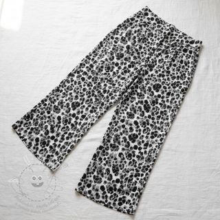 Viskóza SATIN Animal skin black digital print