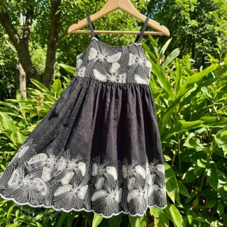 Bavlněná látka EMBROIDERY Amia black