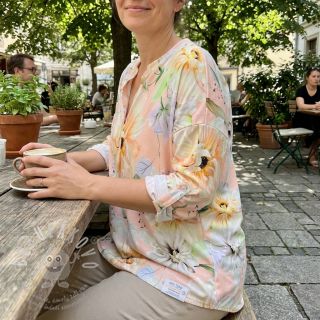 Bavlněná látka SATIN Oahu pink digital print