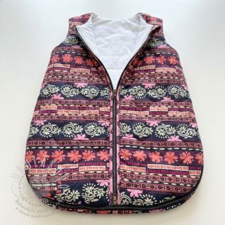 Bavlněná látka VOILE STEPPED Daria flower aubergine digital print