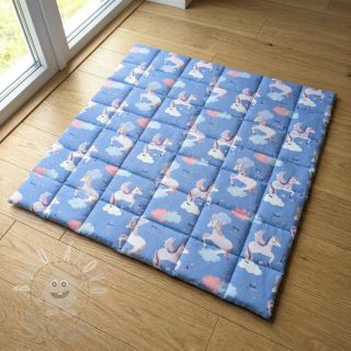 Bavlněná látka Unicorns love blue