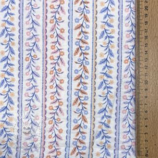 Dvojitá gázovina/mušelín Leaves in stripes digital print ORGANIC