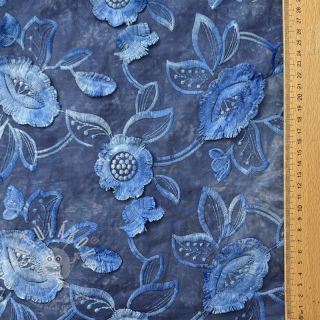 Bavlněná látka TIE DYE EMBROIDERY Flora design B