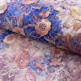 Bavlněná látka TIE DYE EMBROIDERY Flora design C