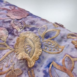 Bavlněná látka TIE DYE EMBROIDERY Flora design C