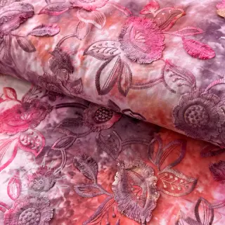 Bavlněná látka TIE DYE EMBROIDERY Flora design D