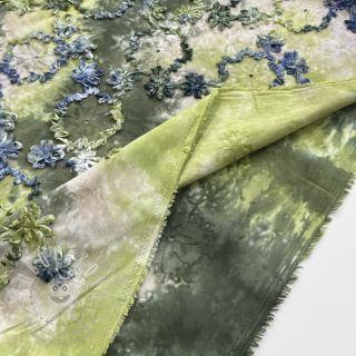 Bavlněná látka TIE DYE EMBROIDERY Eva tape design A