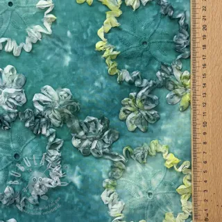 Bavlněná látka TIE DYE EMBROIDERY Eva tape design B
