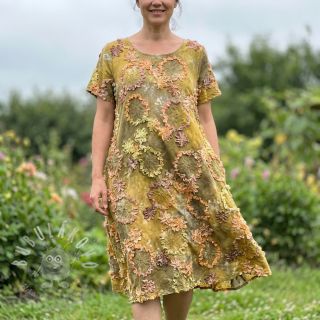 Bavlněná látka TIE DYE EMBROIDERY Eva tape design E