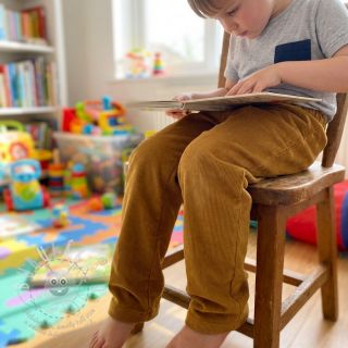 Manšestr tenký hazel