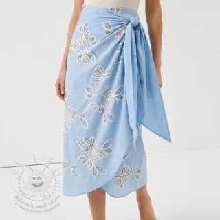 Bavlněná látka EMBROIDERY Loom En Light baby blue