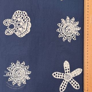 Bavlněná látka EMBROIDERY Sea ornaments navy