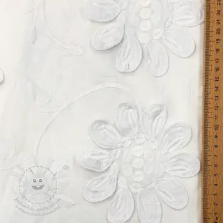 Bavlněná látka EMBROIDERY Bellagio white