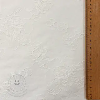 Bavlněná látka VOILE EMBROIDERY Flowers white