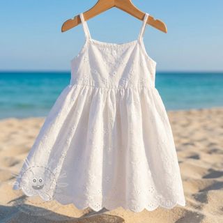 Bavlněná látka EMBROIDERY TWO-SIDE SCALLOP Verena white