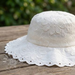 Bavlněná látka EMBROIDERY Bellagio off white