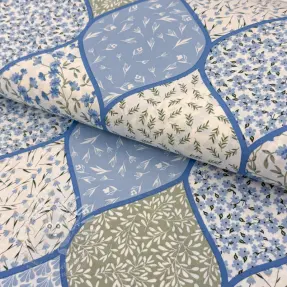 Bavlněná látka Flowers patchwork baby blue