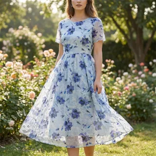 Bavlněná látka s příměsí EMBROIDERY Rose blue