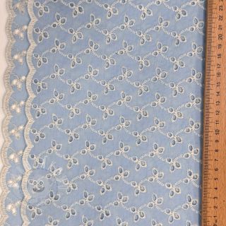 Bavlněná látka EMBROIDERY Rosemary light blue