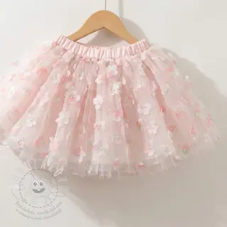 Tyl na TUTU RETRO Flowers lavender