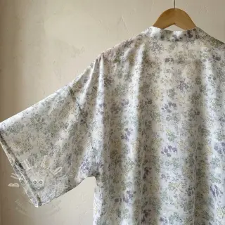 Lyocell s lnem a hedvábím Retro Flowers design D