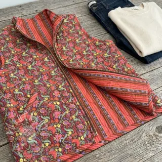 Bavlněná látka VOILE STEPPED Paisley flowers brown digital print