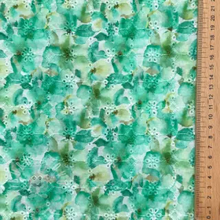 Bavlněná látka EMBROIDERY Viola green digital print