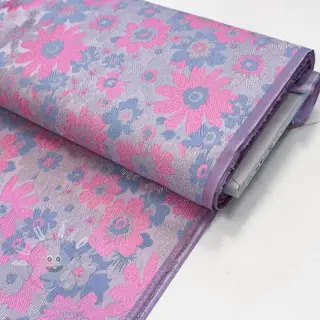 Látka na dámský kostým JACQUARD Flowers light lilac