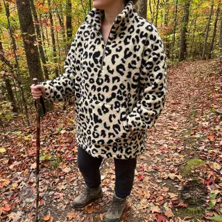 Kabátovina TEDDY JACQUARD Animal skin black