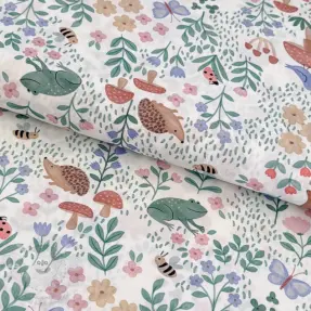 Bavlněná látka Animals in the garden design A digital print