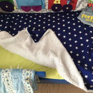 Bavlněná látka Petit stars cobalt