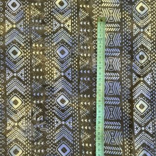 Bavlněná látka UNIQUE BATIK design K brown