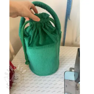Manšestr emerald