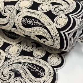 Bavlněná látka EMBROIDERY Anouk black