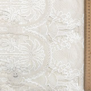 Bavlněná látka EMBROIDERY Blanchette design B