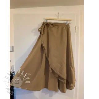 Bavlněná látka se lnem taupe