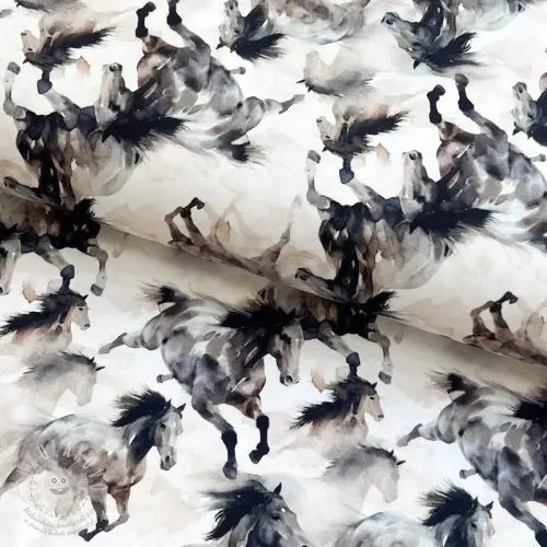 Levně Úplet Majestic horses design C digital print