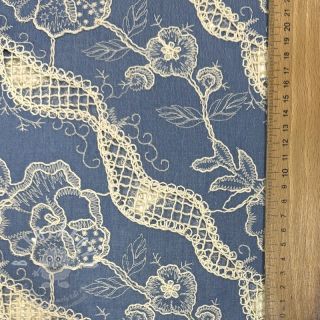 Bavlněná látka JEANS EMBROIDERY Flora design B
